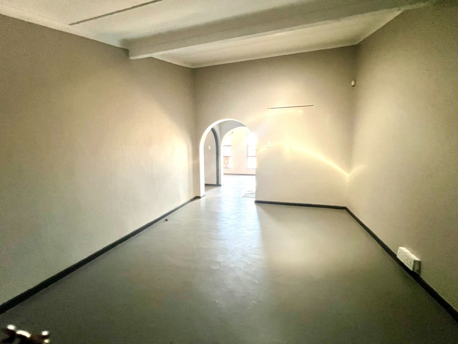 Commercial Property for Sale in Vredenburg Western Cape